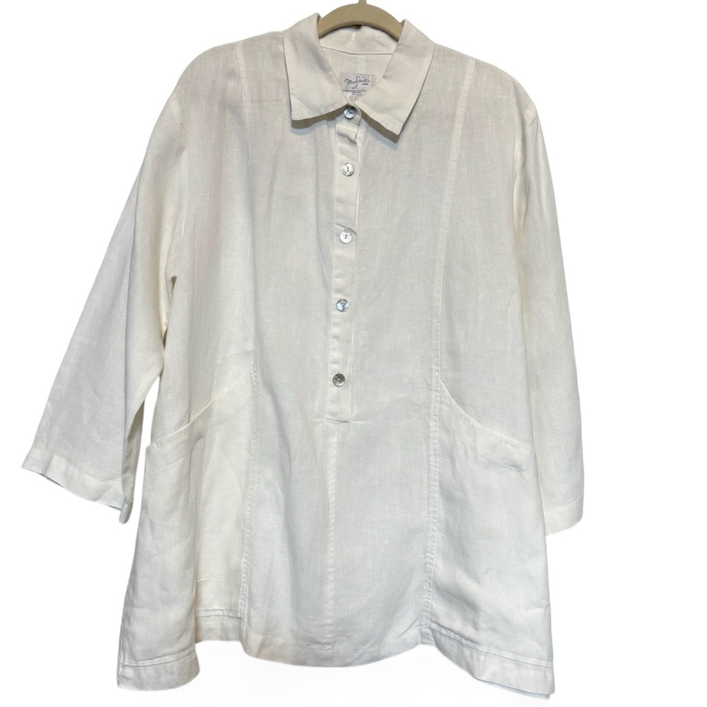 Lightweight White Linen Button-Up Tunic Blouse